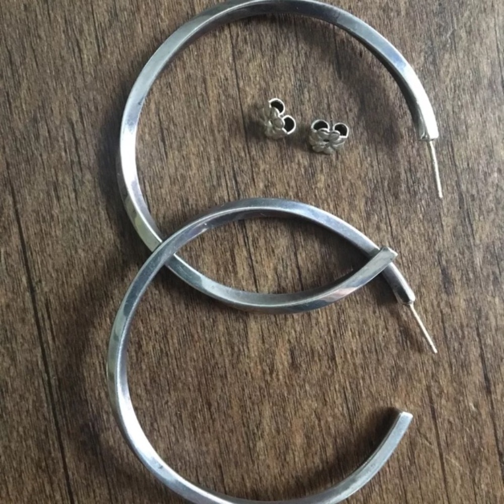 Tiffany sterling hoops - Picture 3 of 8